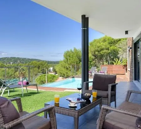 Sleeps 8 Pool Wifi וילה *